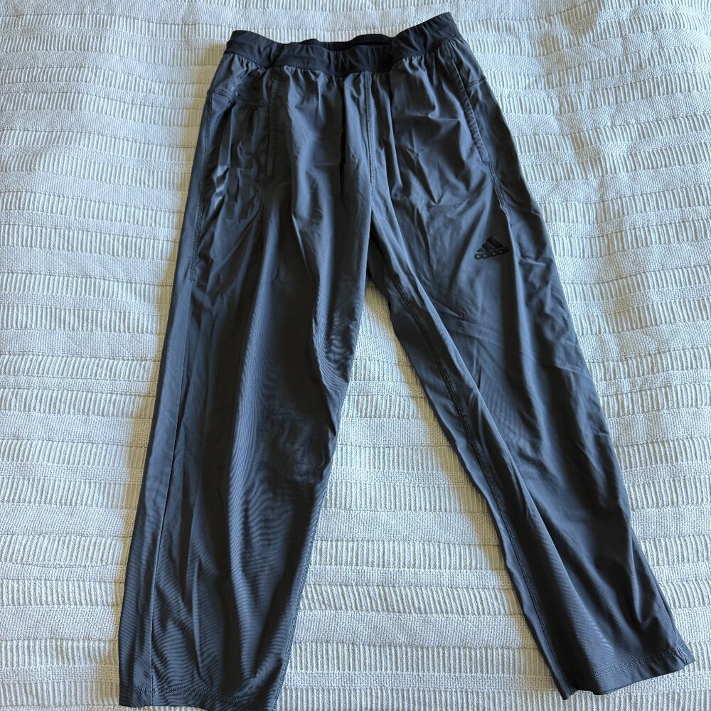 Adidas Aero Ready Cropped pants Graphite Gray Medium Side Pockets